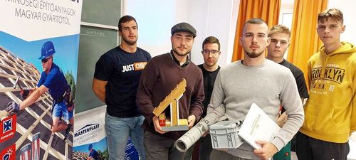 Tudásból épít jövőt az építőipari képzőközpont és a WHB – Innovatív gyakorlati képzést és építőipari életpályamodellt kínál a WHB oktatási centruma